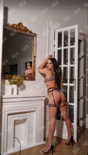 Девушка Алиса